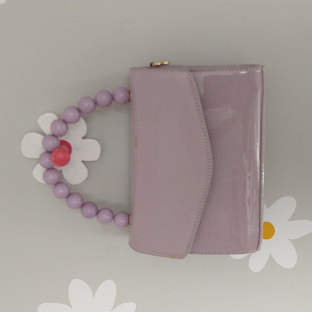 Adorable Lilac Faux Patent Leather Chunky Beaded Handle Gold Chain Strap Handbag